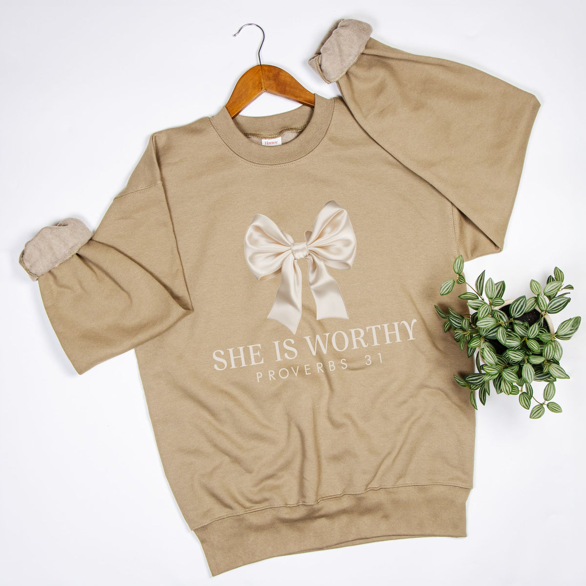 She Is Worthy 31 | Crew Neck | Sweatshirt Hanes